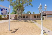 Owners have taken great pride in this home! Rent to own AZ